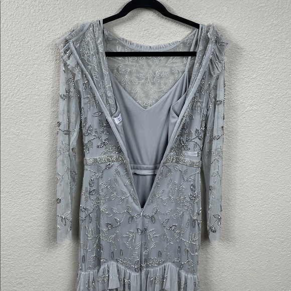 Mac Duggal 9237 High Neck Flutter Cap Long Sleeve Tiered Embellished Gown Sz 8 - Picture 7 of 13